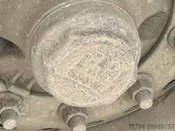 LANGENDORF ALU Kipp-Auflieger mit 3 Achsen ca. 28m³