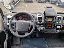 PEUGEOT Boxer Koffer Premium Ladebordwand 750Kg