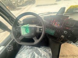 RENAULT K480 8X4 EuromixMTP EM 10 L