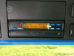 Mercedes-Benz Arocs 2033-A Chassis Cabin (2 units)