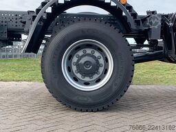 Mercedes-Benz Zetros 2045 Chassis Cabin