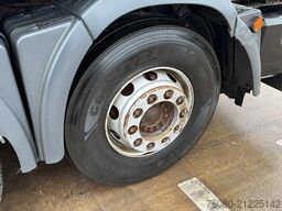 MAN TGA 26.360 (POMPE MANUELLE / 17000L / MANUAL PU...