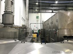 IWM Industrial Washing Machines Crusader 1000 with 5 stage blower