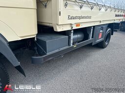 MERCEDES-BENZ 811*Pritsche+Plane*DoKa*11Tkm*AHK*TOP*