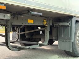 SCHMITZ CARGOBULL N/A SCB*S3B CARRIER VECTOR 1350 WITH 6136 ENGINE
