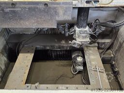 FANUC ROBOCUT α-OiB A04B