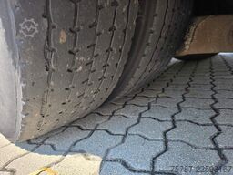 MERCEDES-BENZ LE 530  n40+56+1+1