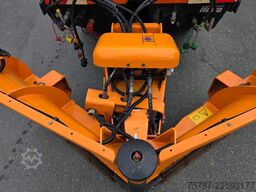 MULTICAR M29 4x4 mit Schneeschiebeschild, 3-S-Kipper