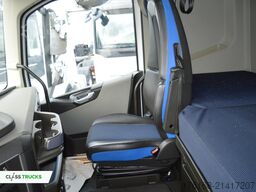 VOLVO FH 460 Globetrotter XL i-Save SideSkirts