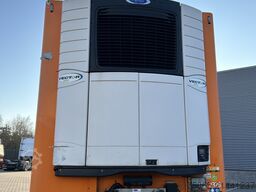 Schmitz Cargobull / SOR Iberica / Carrier Vector 1550 Reefer / Fr...