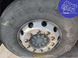 Mercedes-Benz Actros 1842