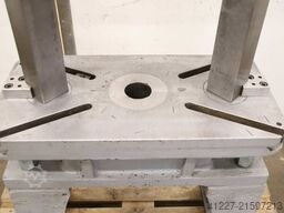 Allgaier Säulendurchgang 300 mm