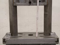 Allgaier Säulendurchgang 300 mm