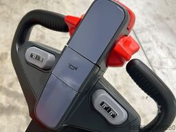 EP ESA121-D2700