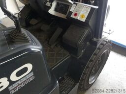 DOOSAN G30