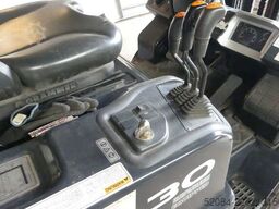 DOOSAN G30