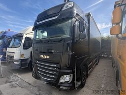 DAF XF 530 SUPER SPACE CAB 6X2 26T EURO 6