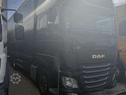 DAF XF 530 SUPER SPACE CAB 6X2 26T EURO 6