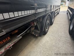 DAF XF 530 SUPER SPACE CAB 6X2 26T EURO 6