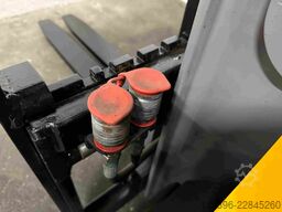 Jungheinrich TFG 430 - TRIPLEX 4,4 m