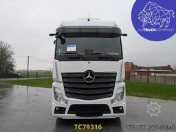 Mercedes-Benz Actros 1845