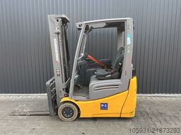 Jungheinrich EFG215