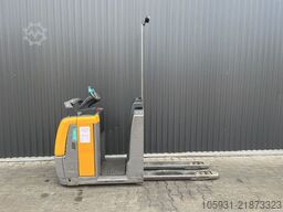 Jungheinrich ECE220
