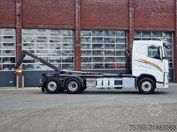 Volvo FH 13.540 6x2 - HIAB Hooklift 21T - Retarder - ...