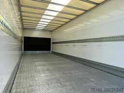 MERCEDES-BENZ ATEGO 1224 L Koffer 7,85 m LBW 2 to.*2 X AHK