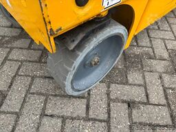 Haulotte Compact 8 Hoogwerker Schaarhoogwerker