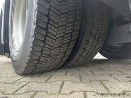 MERCEDES-BENZ Arocs 3243 8x2 / M-Tec HLS 20 Silosteller + Funk