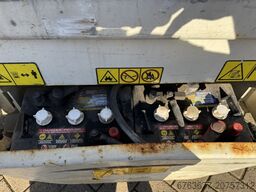 JLG 2030ES Schaarhoogwerker / Scissor lift 8Meter Werkhoogte 2014 Elektrisch