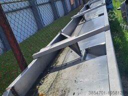 Podajnik wibracyjny 9m x 0,8m