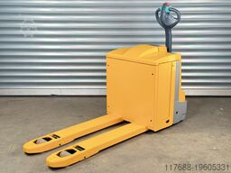 Jungheinrich EJE 220 Niederhubwagen - Service Neu -nur 1.764std