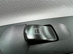 MERCEDES-BENZ Sprinter 213 BlueTEC 9 sitze Klima iebetür