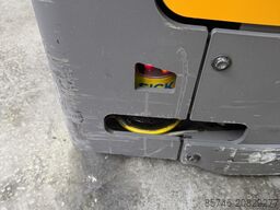 JUNGHEINRICH EKS 210 - Wire Guidance !! PSA !! DOUBLE steering !! Triplex FFL