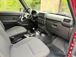 Lada Niva 1.7 Schneeschild Winterdienst