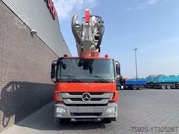 Mercedes-Benz Actros 3332 6X4 XCMG DG53C FIRE FIGTHING PLATFO...