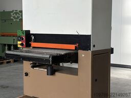 SCM Sandya 900R