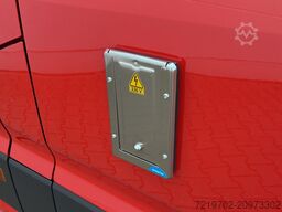 Volkswagen MTW Feuerwehr Crafter MR HD 103 KW2,0TDI