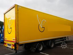 Floor 2 axle closed box