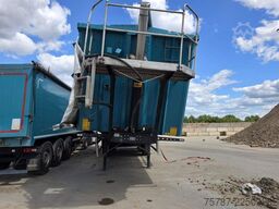 WIELTON ca 49 cbm Getreidekipper Unfall mit Kornschieber