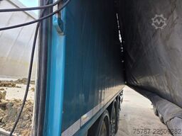WIELTON ca 49 cbm Getreidekipper Unfall mit Kornschieber