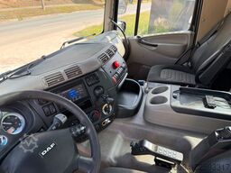 DAF CF 6x2 lift/lenk Abrollkipper KRAN 22m FUNK