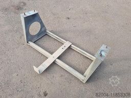 Undermount spare tire carrier 