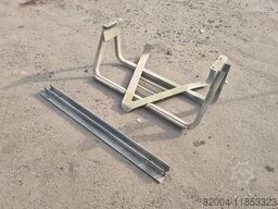 Undermount spare tire carrier 
