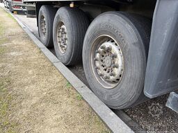 Schmitz SKO 24 3-Axle Box / SAF Axles / Discbrakes / Li...
