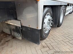 Volvo FM 370 + CHEREAU + CARRIER + EURO 6 + 6X2 + LIF...