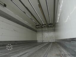 Volvo FE 280 Frigo truck 592.200km