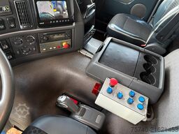 Volvo FM 370 EEV 6X2 + HIAB 244 EP-3 HIPRO + WASH/VAC...